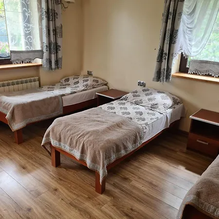 Api Carmen Homestay