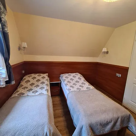 Api Carmen Rum i privatbostad *