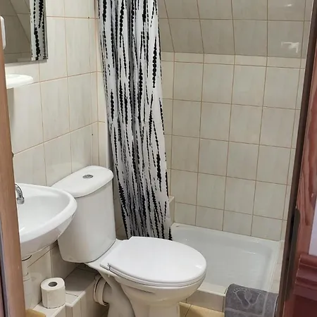Privatunterkunft Api Carmen *